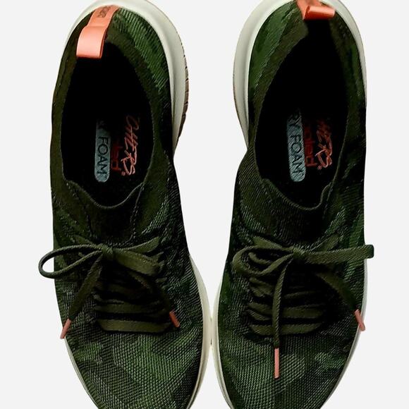 Womens size 10 flex fit Skechers - Picture 2 of 7